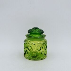 LE Smith Moon & Stars Avocado Green Canister Small 5 In Tall Ground Lid